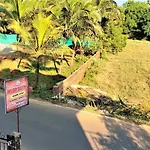 Holiday Destiny Home Stay
